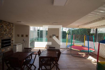 Apartamento para alugar com 44m², 2 quartos e 1 vagaÁrea comum - Churrasqueira