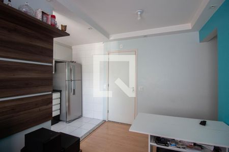 Sala de apartamento para alugar com 2 quartos, 44m² em Vila Nova Curuca, São Paulo