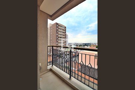 Apartamento à venda com 73m², 2 quartos e 2 vagasSuíte 2 - Sacada