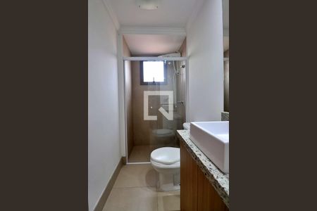 Apartamento à venda com 73m², 2 quartos e 2 vagasSuíte 1 - Banheiro