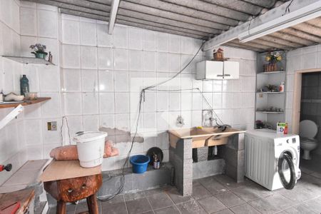 Casa à venda com 225m², 5 quartos e 2 vagasÁrea de Serviço