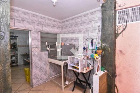 Casa à venda com 225m², 5 quartos e 2 vagasQuintal