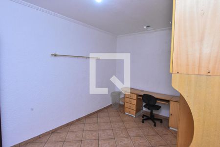 Casa à venda com 225m², 5 quartos e 2 vagasQuarto 2