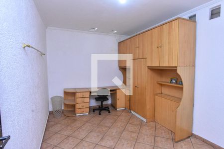 Casa à venda com 225m², 5 quartos e 2 vagasQuarto 2