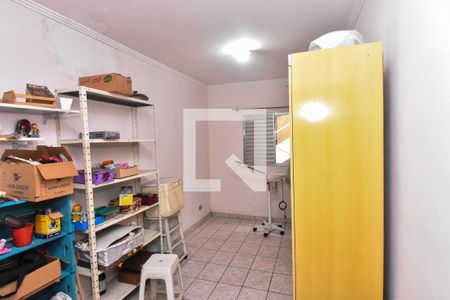 Casa à venda com 225m², 5 quartos e 2 vagasQuarto 5