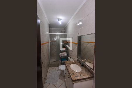 Casa à venda com 225m², 5 quartos e 2 vagasBanheiro 1