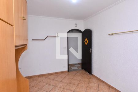 Casa à venda com 225m², 5 quartos e 2 vagasQuarto 2