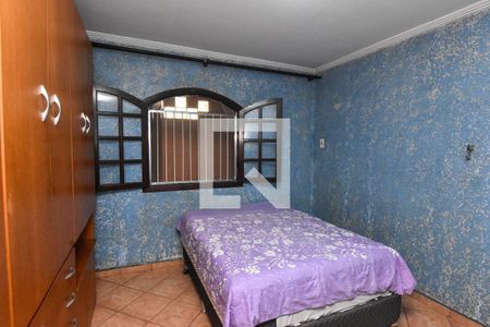 Casa à venda com 225m², 5 quartos e 2 vagasQuarto 3