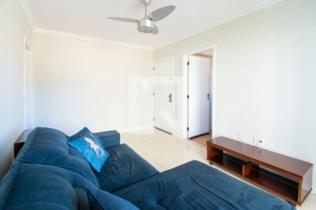 Sala de Estar de apartamento à venda com 2 quartos, 61m² em Partenon, Porto Alegre