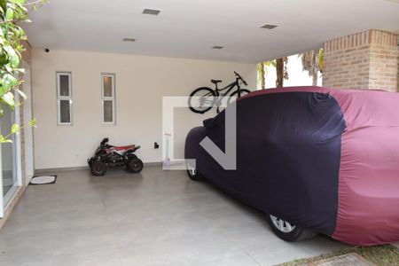 Casa de condomínio à venda com 420m², 4 quartos e 4 vagasGaragem
