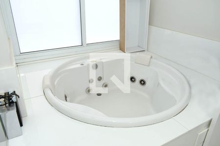 Casa de condomínio à venda com 420m², 4 quartos e 4 vagasBanheiro Suíte Master