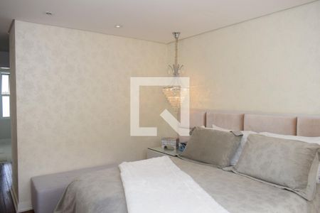 Casa de condomínio à venda com 420m², 4 quartos e 4 vagasSuíte Master