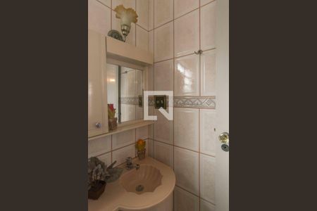 Casa à venda com 350m², 3 quartos e 9 vagasBanheiro Suíte