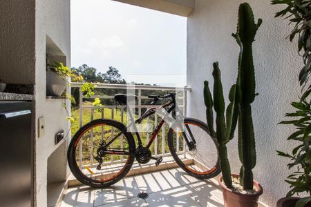 Varanda gourmet de apartamento à venda com 3 quartos, 74m² em Jardim Tupanci, Barueri