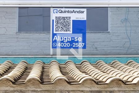 Casa de condomínio para alugar com 150m², 3 quartos e 2 vagas Casa de condomínio para alugar com 150m², 3 quartos e 2 vagasFachada