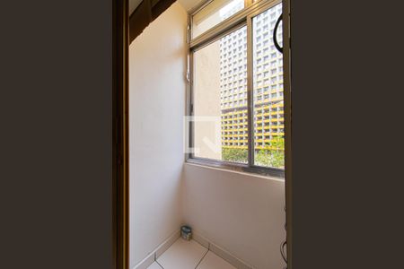 Apartamento à venda com 64m², 1 quarto e sem vaga Apartamento à venda com 64m², 1 quarto e sem vagaSacada do Quarto