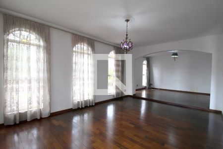 Sala de casa para alugar com 3 quartos, 320m² em Vila Trujillo, Sorocaba