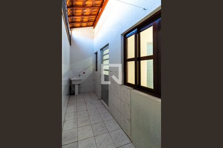 Casa de condomínio para alugar com 67m², 2 quartos e 1 vagaÁrea de Serviço