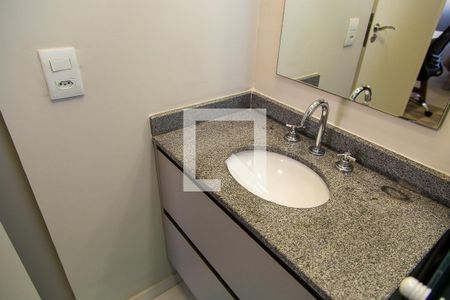 Apartamento para alugar com 59m², 2 quartos e 1 vagaBanheiro da Suíte - Detalhe