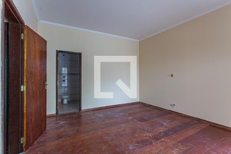 Casa à venda com 100m², 4 quartos e 1 vaga Casa à venda com 100m², 4 quartos e 1 vagaSuite 3