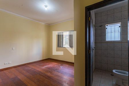 Casa à venda com 100m², 4 quartos e 1 vaga Casa à venda com 100m², 4 quartos e 1 vagaSuite 2