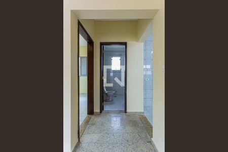 Sala de casa à venda com 4 quartos, 100m² em Vila Bastos, Santo André
