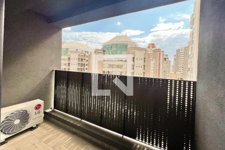 Sacada de kitnet/studio à venda com 1 quarto, 25m² em Indianópolis, São Paulo