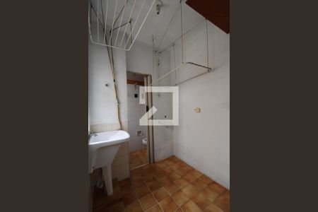 Apartamento para alugar com 78m², 3 quartos e 1 vagaÁrea de Serviço