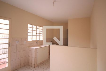 Casa para alugar com 30m², 1 quarto e sem vagaSala