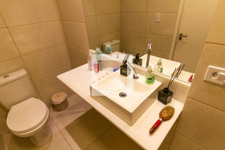 Casa à venda com 580m², 6 quartos e 4 vagasBanheiro Social 2