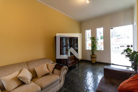 Casa à venda com 580m², 6 quartos e 4 vagasSala
