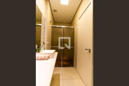 Casa à venda com 580m², 6 quartos e 4 vagasBanheiro Social 2