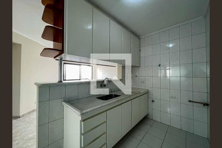 Apartamento à venda com 54m², 2 quartos e 1 vagaCozinha