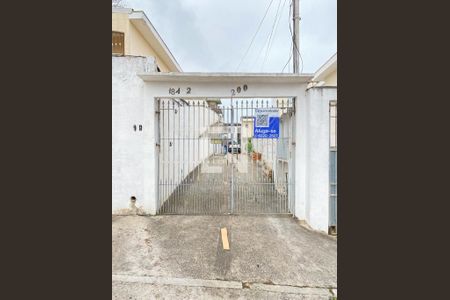 Casa para alugar com 50m², 1 quarto e 1 vaga Casa para alugar com 50m², 1 quarto e 1 vagaFachada