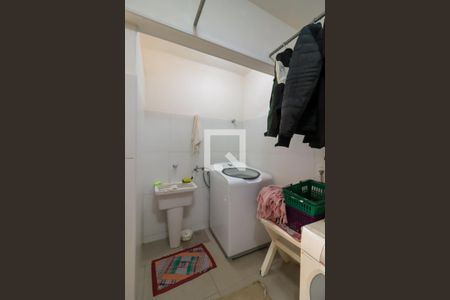 Casa à venda com 350m², 4 quartos e 1 vagaLavanderia