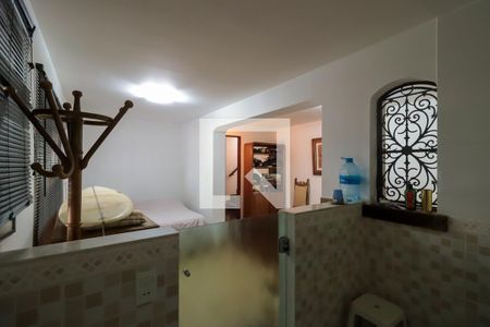 Casa à venda com 350m², 4 quartos e 1 vagaSuíte 1