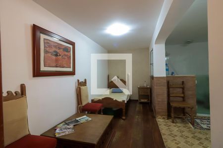 Suíte 1 de casa à venda com 4 quartos, 350m² em Jardim Leonor, São Paulo
