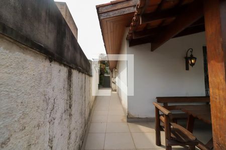 Casa à venda com 350m², 4 quartos e 1 vagavaranda