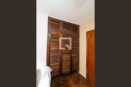 Casa à venda com 350m², 4 quartos e 1 vagaQuarto 1