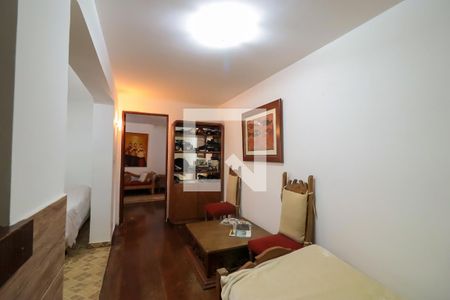 Casa à venda com 350m², 4 quartos e 1 vagaSuíte 1