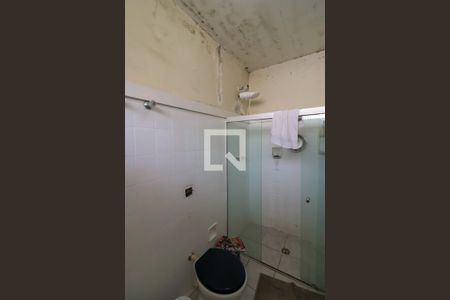 Casa à venda com 350m², 4 quartos e 1 vagaBanheiro da Suíte