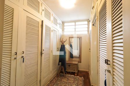 Casa à venda com 350m², 4 quartos e 1 vagaCloset da suíte