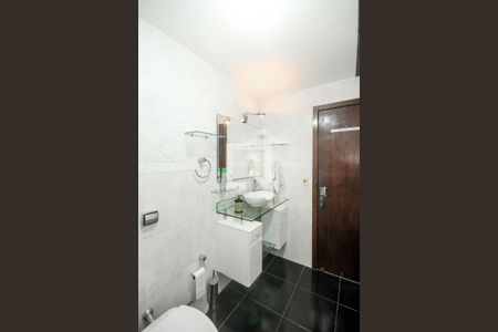 Apartamento para alugar com 94m², 3 quartos e 1 vaga Apartamento para alugar com 94m², 3 quartos e 1 vagaBanheiro Social