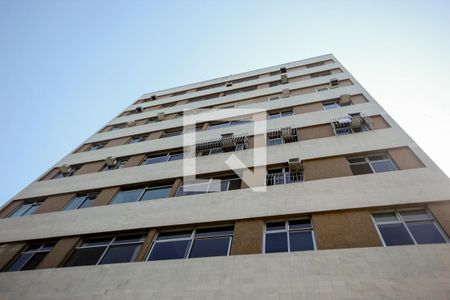 Apartamento para alugar com 94m², 3 quartos e 1 vaga Apartamento para alugar com 94m², 3 quartos e 1 vagaFachada