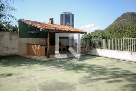 Apartamento para alugar com 94m², 3 quartos e 1 vaga Apartamento para alugar com 94m², 3 quartos e 1 vagaÁrea Comum