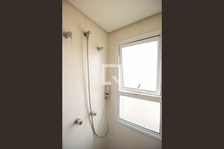 Apartamento à venda com 68m², 2 quartos e 2 vagasBanheiro 