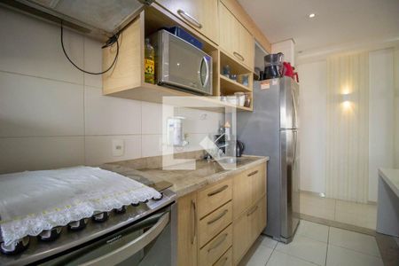 Apartamento à venda com 68m², 2 quartos e 2 vagasCozinha 