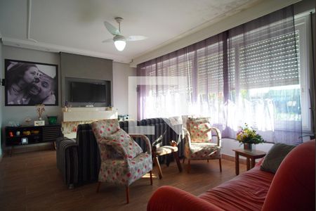 Sala de casa à venda com 2 quartos, 160m² em Sarandi, Porto Alegre