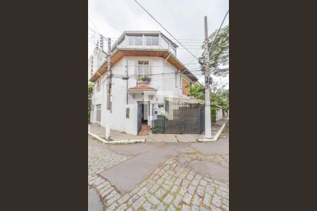 Casa à venda com 210m², 5 quartos e 1 vagaFachada da casa