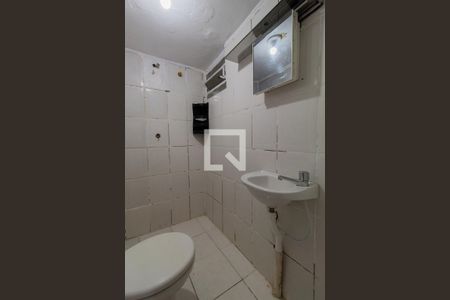 Casa à venda com 100m², 1 quarto e 1 vaga Casa à venda com 100m², 1 quarto e 1 vagaBanheiro